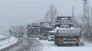 Yoğun Kar Yağışı Malatya’yı Etkisi Altına Aldı: Tedbirler Üst Seviyede