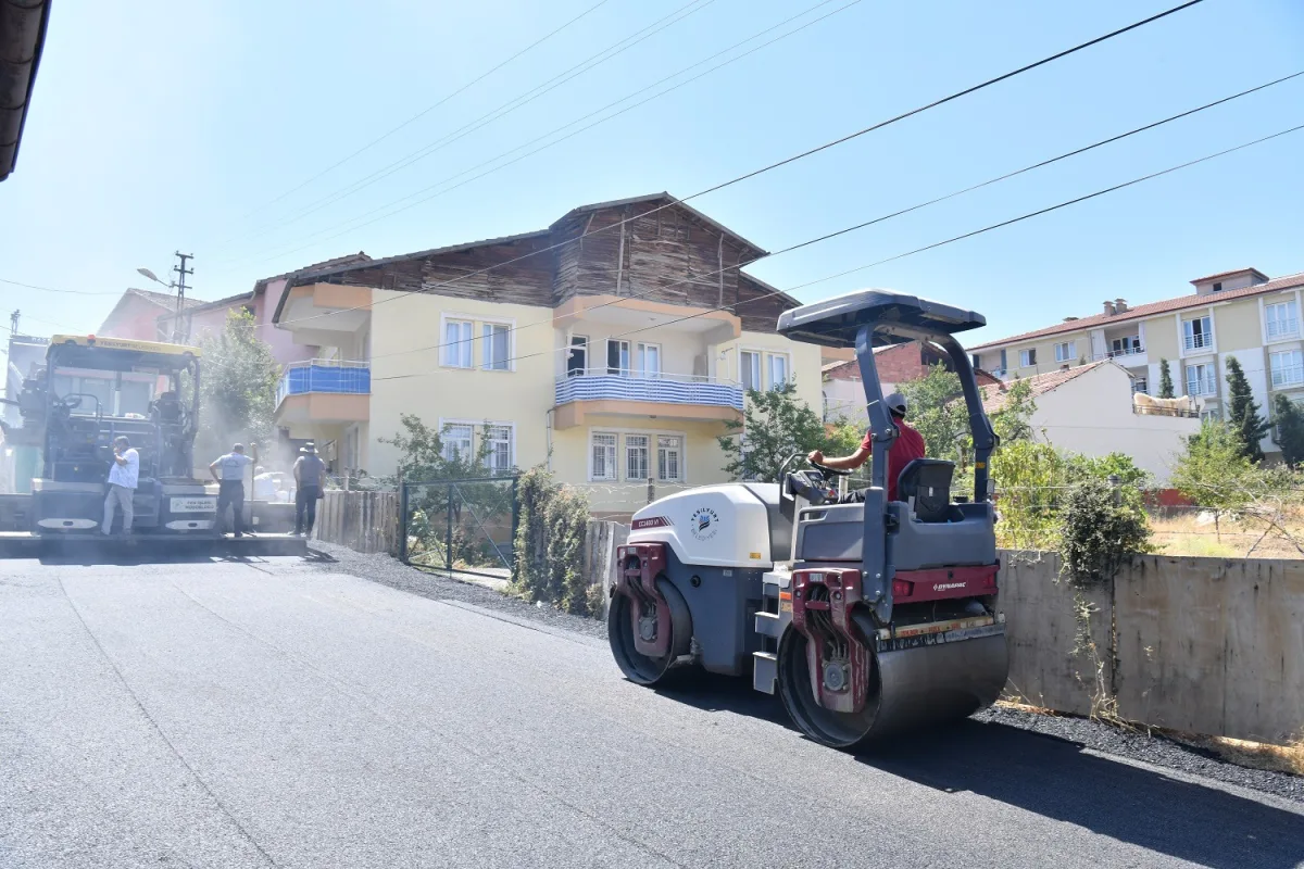 Aşağıbağlar Mahallesi Konforlu Yollara Kavuşuyor