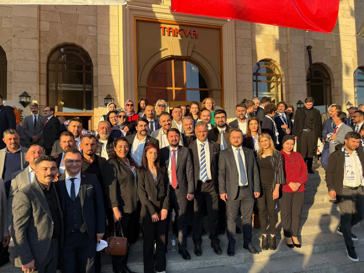 Anahtar Parti, kuruluşunun 1. Yıldönümü için Ankara’da partililerle bir araya geldi.