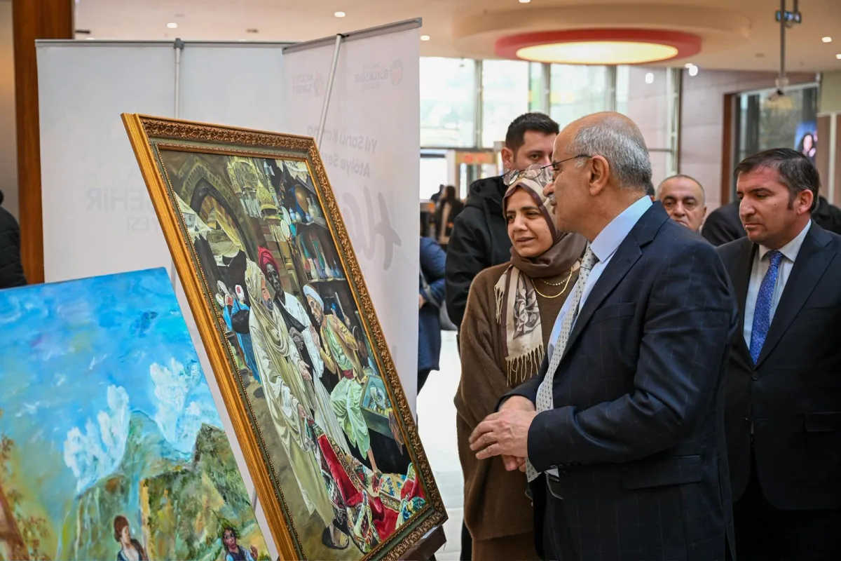 Hasat Sergisi Sanatseverlerle Buluştu