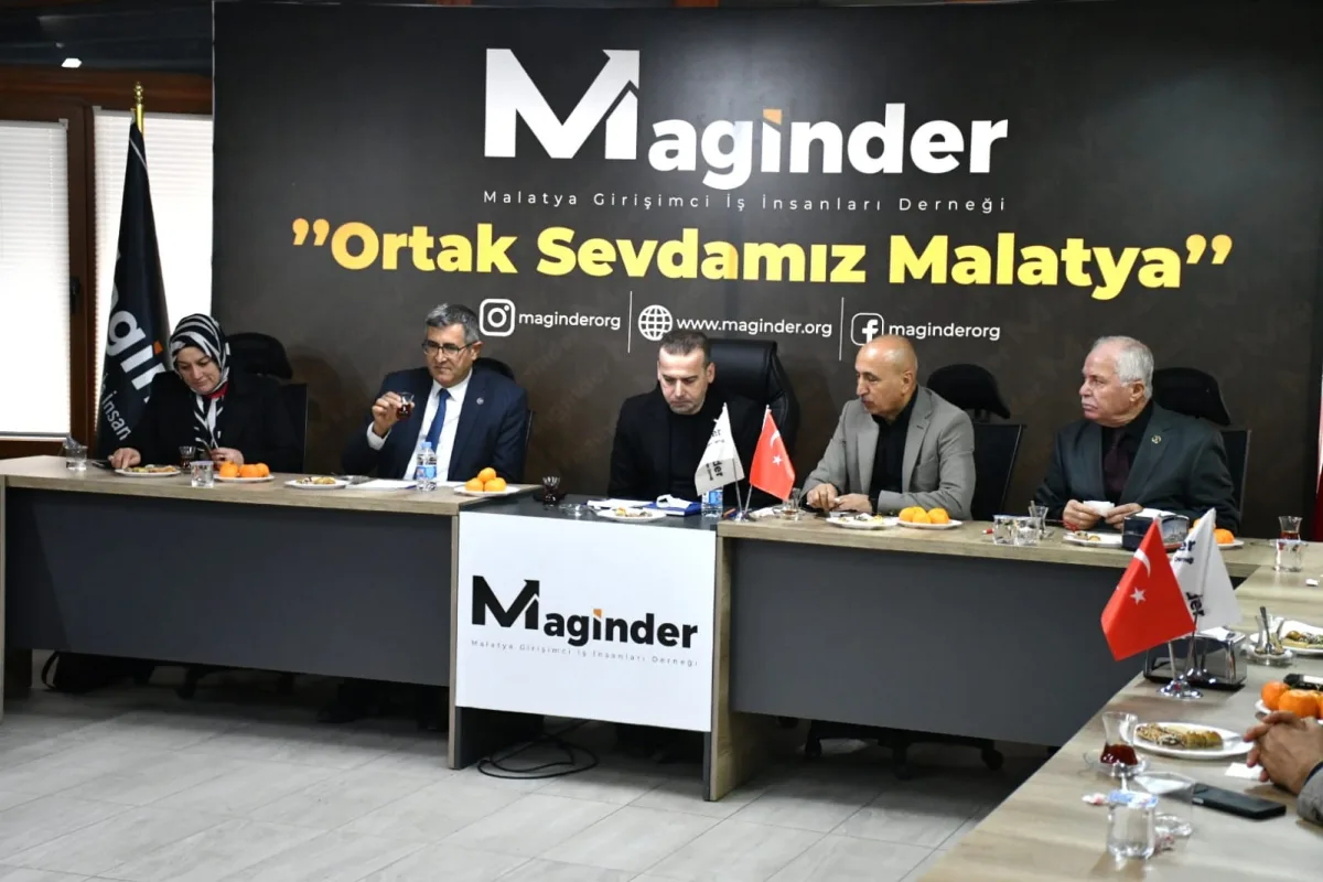 Karademir: “PTT Başmüdürlüğünün Taşınması Malatya’ya Zarar Verir