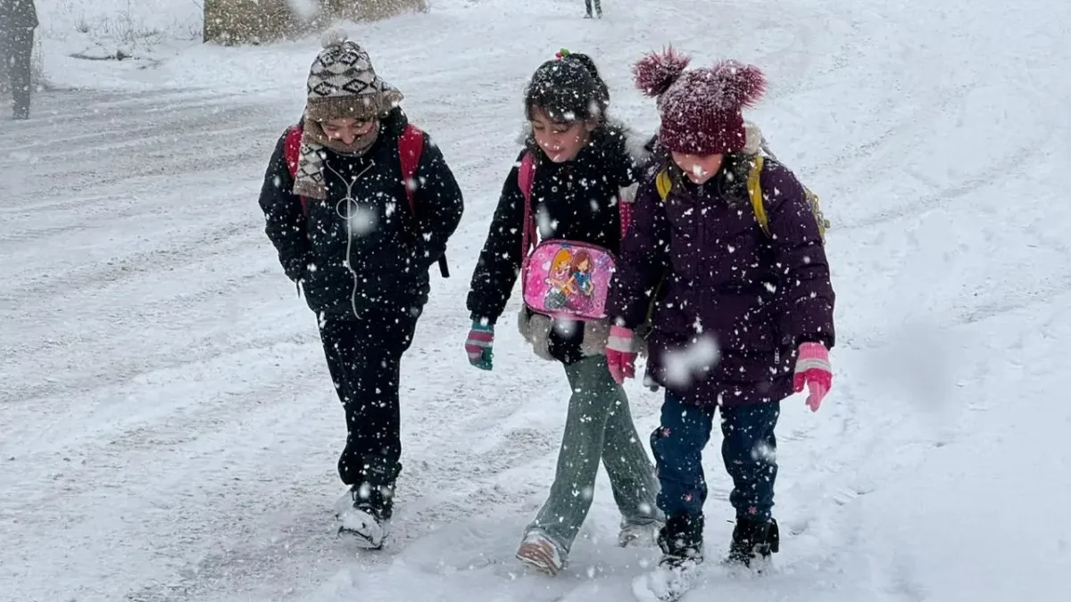 Malatya’da Kar Alarmı: Okullar Cuma Günü Tatil