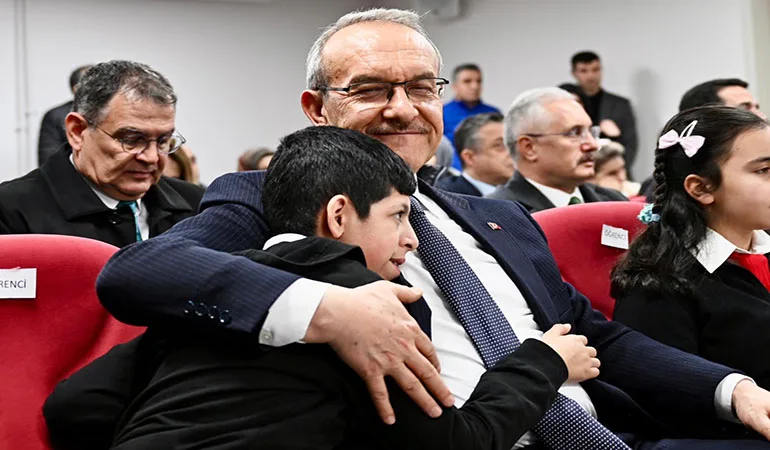 Cuma Günü Okullar Tatil…