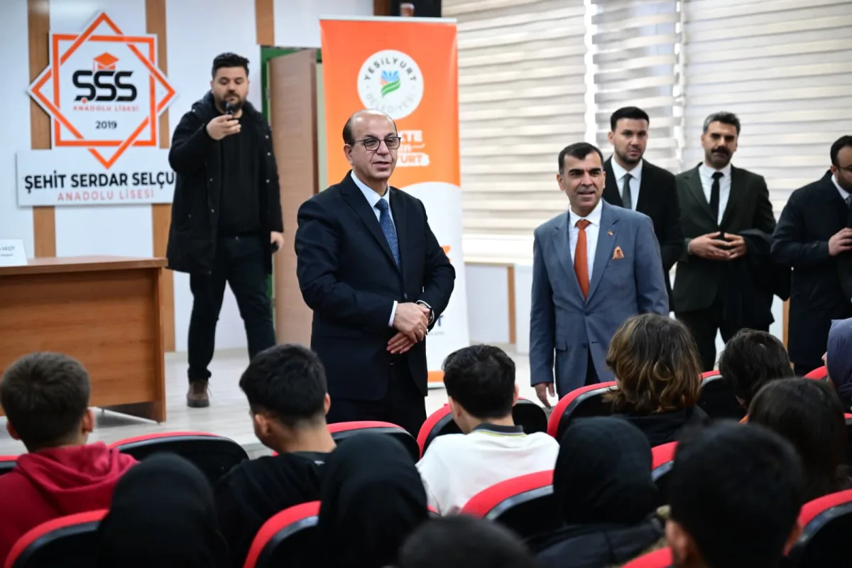 Başkan Geçit Öğrencilerle Buluştu: “Hedefiniz Olsun, Çok Çalışın”