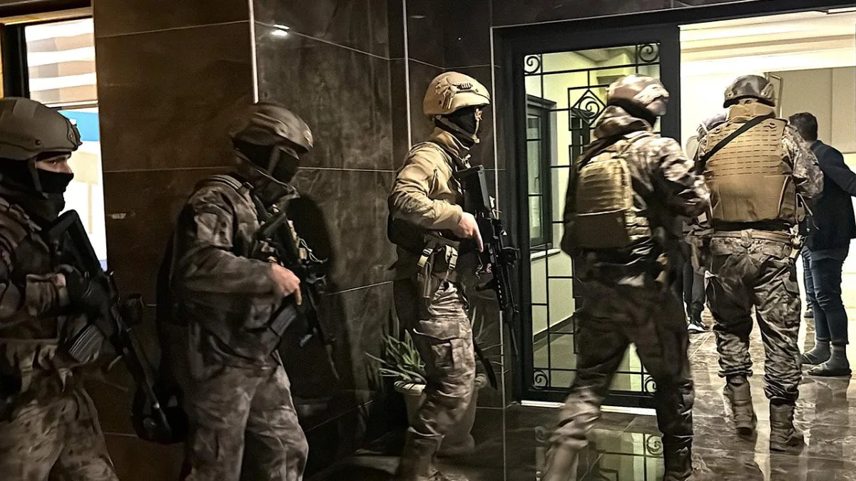 Malatya Merkezli FETÖ Operasyonu: 23 Şüpheli Yakalandı, 10 Kişi Tutuklandı