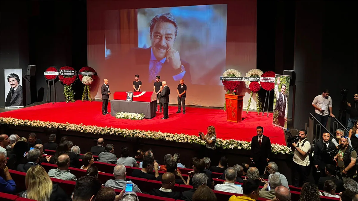Türkiye Bir Çınarını Daha Kaybetti: Kadir İnanır’a Unutulmaz Veda