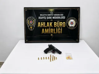 7 İş Yerinde Denetim: Silah ve Uyuşturucu Ele Geçirildi, 4 Mekân Mühürlendi