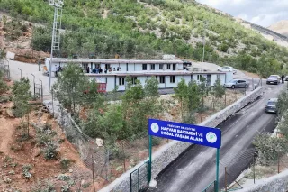 Başkan Geçit, Hayvan Bakımevi Ve Doğal Yaşam Alanını İnceledi
